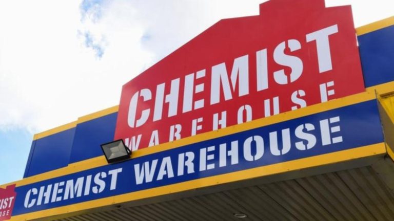 Chemist Warehouse to lose discounted price of prescription medicine after Albanese government caves to pharmacy pressure