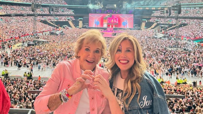 90-year-old travels to see Taylor Swift’s ‘Eras Tour’ with granddaughter, says her heart ‘still young’