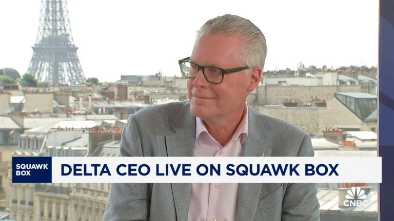 Delta CEO says CrowdStrike-Microsoft outage cost the airline $500 million
