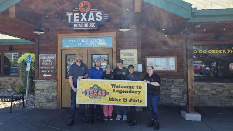 Retired couple from Virginia is traveling to every one of this restaurant chain’s locations in the USA