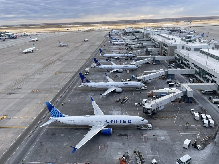 United Airlines profit jumps 23%, but third-quarter forecast disappoints amid industry overcapacity