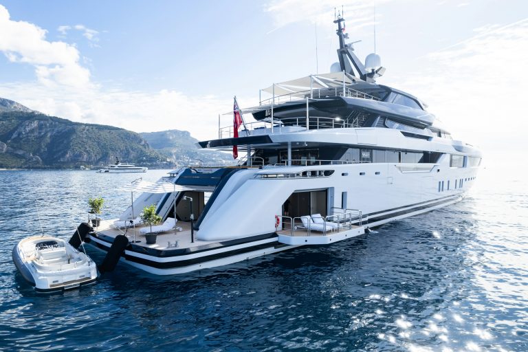 A $1.4 million vacation? Take a look inside a yacht that costs that much per week
