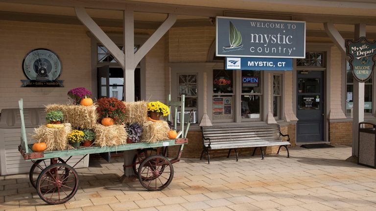 Autumn in New England: 6 states pack big color, major history, in small area