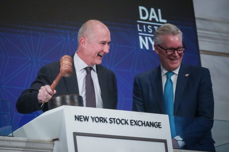 Delta president Glen Hauenstein, who helped turn airline into industry profit leader, to retire in February