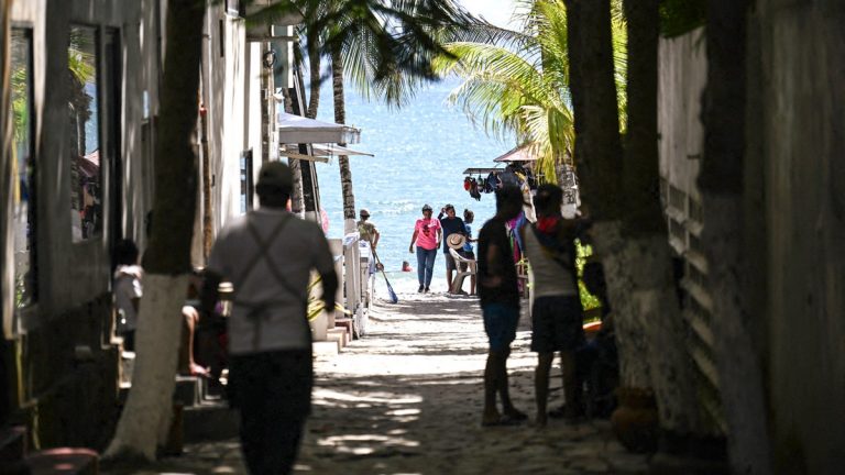 US renews ‘do not travel’ alert over terrorism, kidnapping amid Trump narco-terror fight