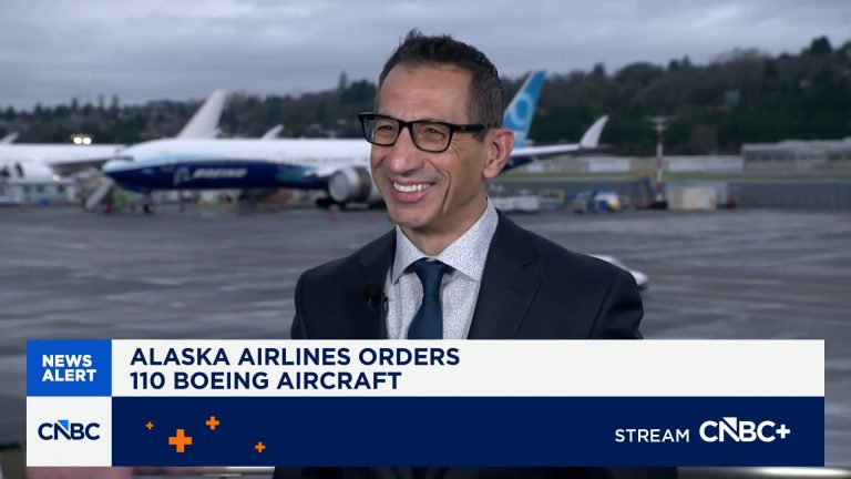 Alaska Airlines to buy more than 100 Boeing jets in carrier’s biggest order ever