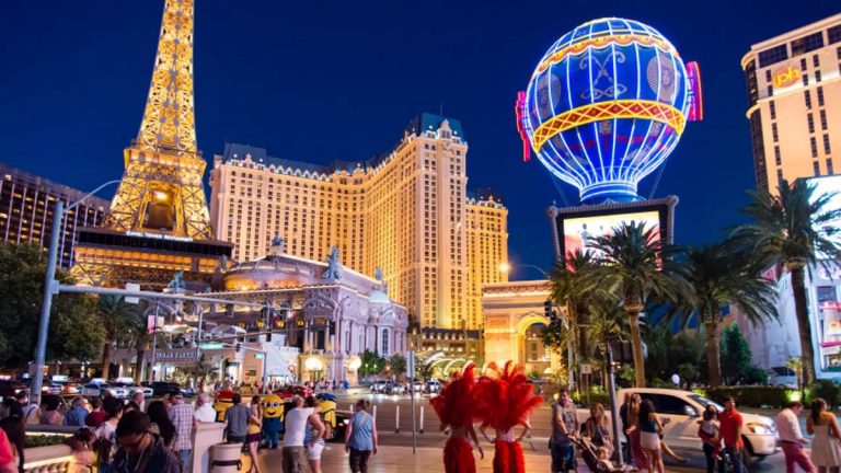 Las Vegas casino owner offers unique deal to entice visitors back amid slump