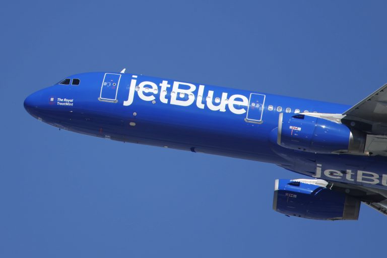 JetBlue is full steam ahead on Fort Lauderdale, regardless of Spirit’s fate