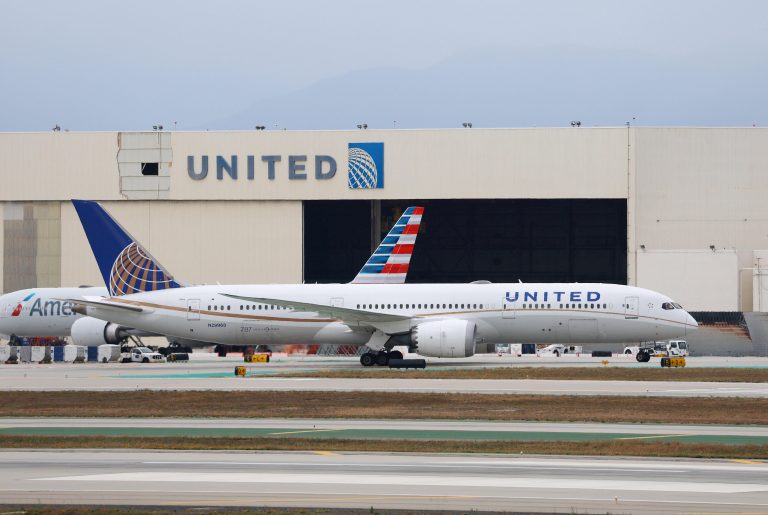 United CEO brushes off airline mergers after American rejection: ‘There’s nothing’